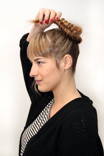braid-twist-hairstyles-fishtail-bun-4
