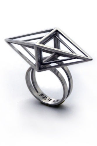fathom_and_form-single_diamond_ring_c_s
