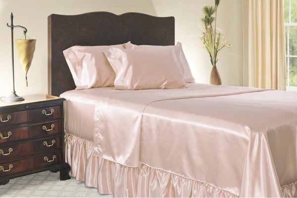 Luxurious-Satin-Sheet-Set