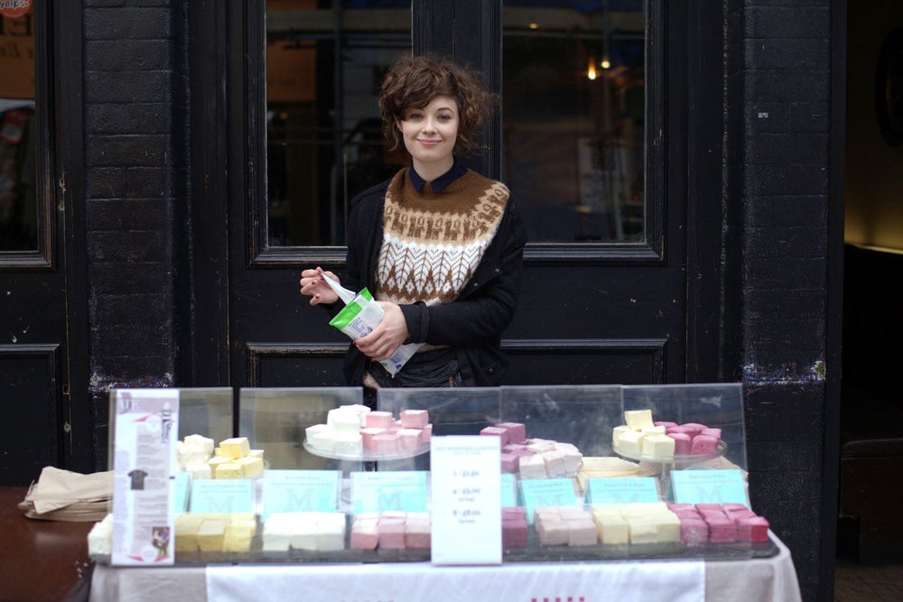 001_markets.CR2