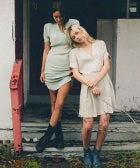 One For The Road — Lily Ashwell's Trunk Show Is A Must-Hit lili-ashwell-280