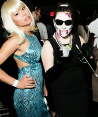 How To Wear Heavy Halloween Makeup And Not Totally Screw Up Your Skin halloween-makeup-opener