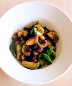 2 So-Simple Side Dishes You NEED To Bring To Thanksgiving Dinner opener