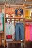 12_southMoon_Refinery_ShopGirlsVA_05