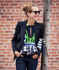 What Do Our First-Date Outfits Really Say About Us? o