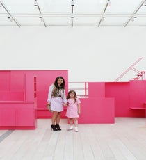 05_KATHERINE&GABRIELLE_R29_08