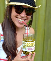 Weekend Buzz: Stunner Shades, Boozy Brunch, & Free Art o