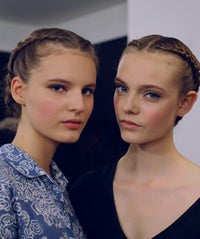 3 Killer Updos To Prevent The Hair-On-Neck Situation Opener