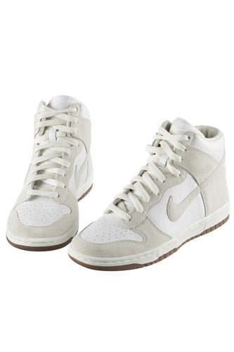 apc-nike01