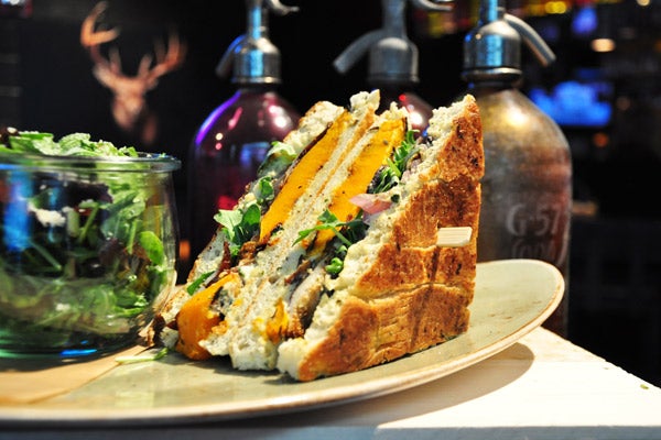 05_State&Lake-Veggie-Hipster-(3)