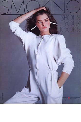 brooke-shields-smoking