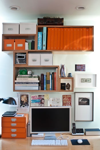 cool_desks_sophia_bush_2