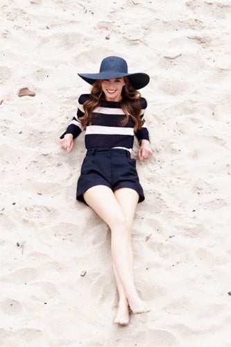 lauren-conrad-paper-crown-pre-spring-1