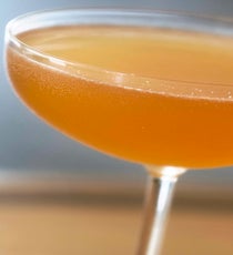 Clean Break
Created by Benjamin Schiller, GT Fish & Oyster.
2 oz. NOLET’S Silver Dry Gin
.75 oz. Pimm's No. 1
.75 oz. Lemon Juice
.75 oz. Simple Syrup
3 Dashes Peychaud's Bitters
3 Cucumber Wheels
2 Grapefruit Swaths
Combine all, shake hard, double strain into a coupe.
Photo: Courtesy of Eric Kleinberg Photography
final-GT_Clean Break