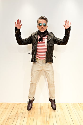 08_013_120306_Refinery29_Simon_Doonan_Mindy_Best