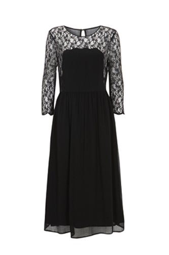 black-dress-lace-sleeves