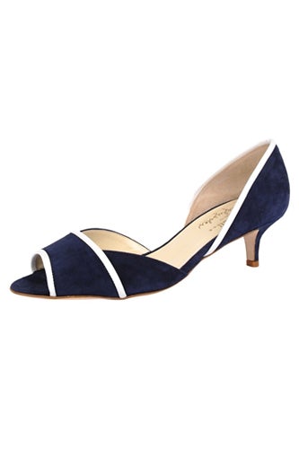 pointe-in-navy