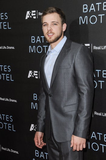 max_thieriot