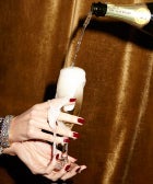 Nail These Party-Perfect Manicures For NYE opener