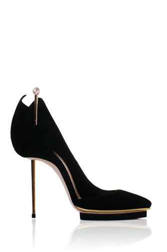 Shoe