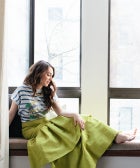 Inside This Vintage Maven's Totally Modern Apartment p[emer3