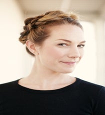 Style 1: Fake A Milkmaid Braid
Photographed by Aeschleah DeMartino style1_final