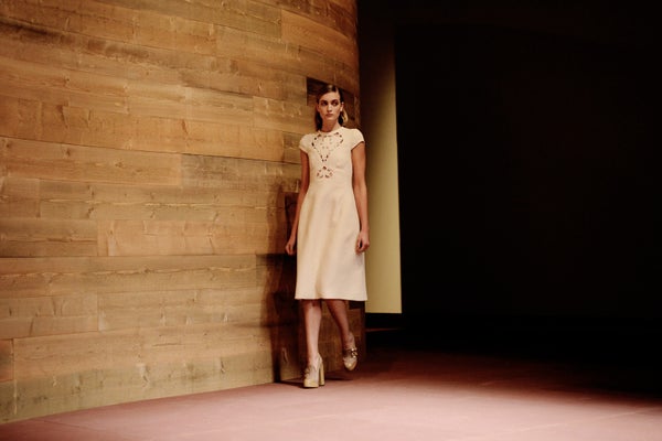 03_Carven_SS13_NinaW_56