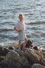 holly-thomas