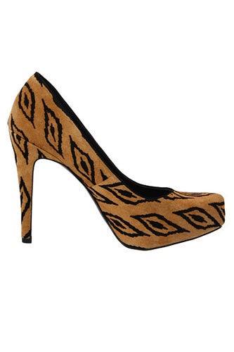 hidden-platform-bcbg-parade2-69