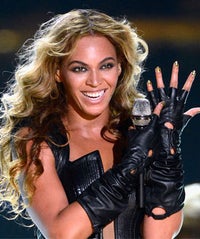 Beyoncé's Super Bowl Nail Art: We Know What Really Killed The Lights bey-opener