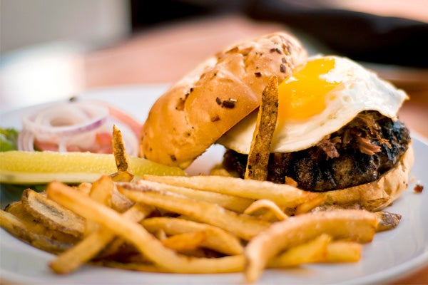 Old-Town-Pour-House_Wagyu-Burger-20120314-_DSC0139_r-copy