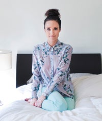 E! Queen Catt Sadler Gives Great Face In Her Hancock Park Home opener
