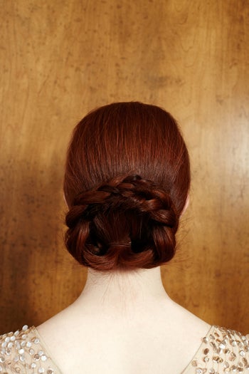 044_BraidedBun_094