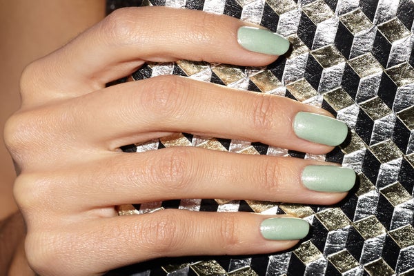 02_REFINERY_29_NAILS_DEC_SHOT_5_019_crop