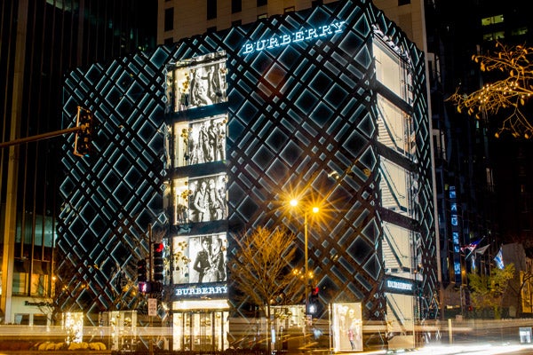 Burberry-Michigan-Avenue-Exterior-Final