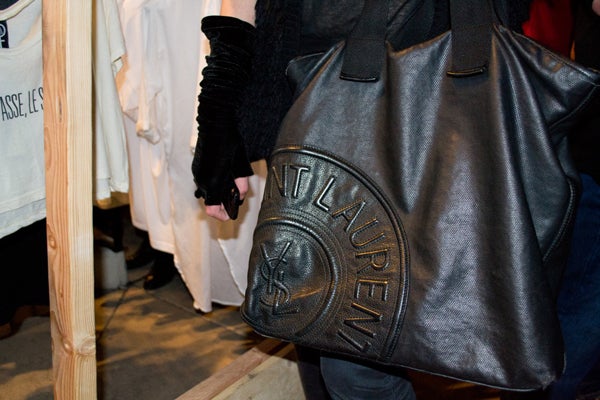 handbag-staking-los-angeles-14