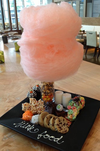 Simon's-Spooky-Sweets-Junk-Food-Platter---2012