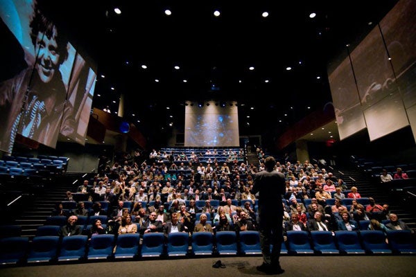03_Newseum-3