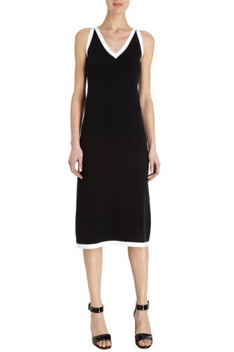 barneysnewyork-vnecksweaterdress-495