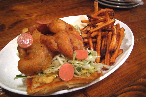 19_SmallBar-ShrimpPoBoy
