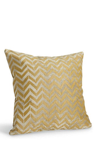 Galbraith-Paul-Herringbone-Pillow_Room-and-Board_129