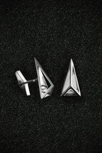 Cut-Away-Pyramid-Cuff-Links