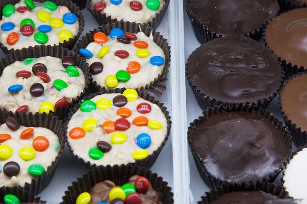 08_98_mr_kites_chocolate_6_Wmaple_20121019_018