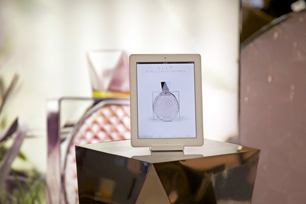 lily-ipad-1