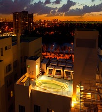soho-beach-house-miami-04-1