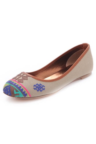 Twelfth-St-Cyn-Vincent-Flats_Shopbop_67