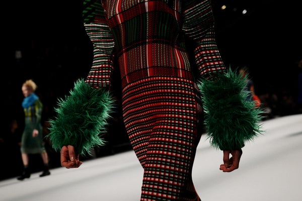14_IsseyMiyake_15