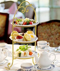 8 Spots To Do Afternoon Tea (AKA Your New Favorite Weekend Ritual) Opener