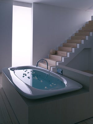 TWO-Kohler-vibr-acoustic-bath-tub